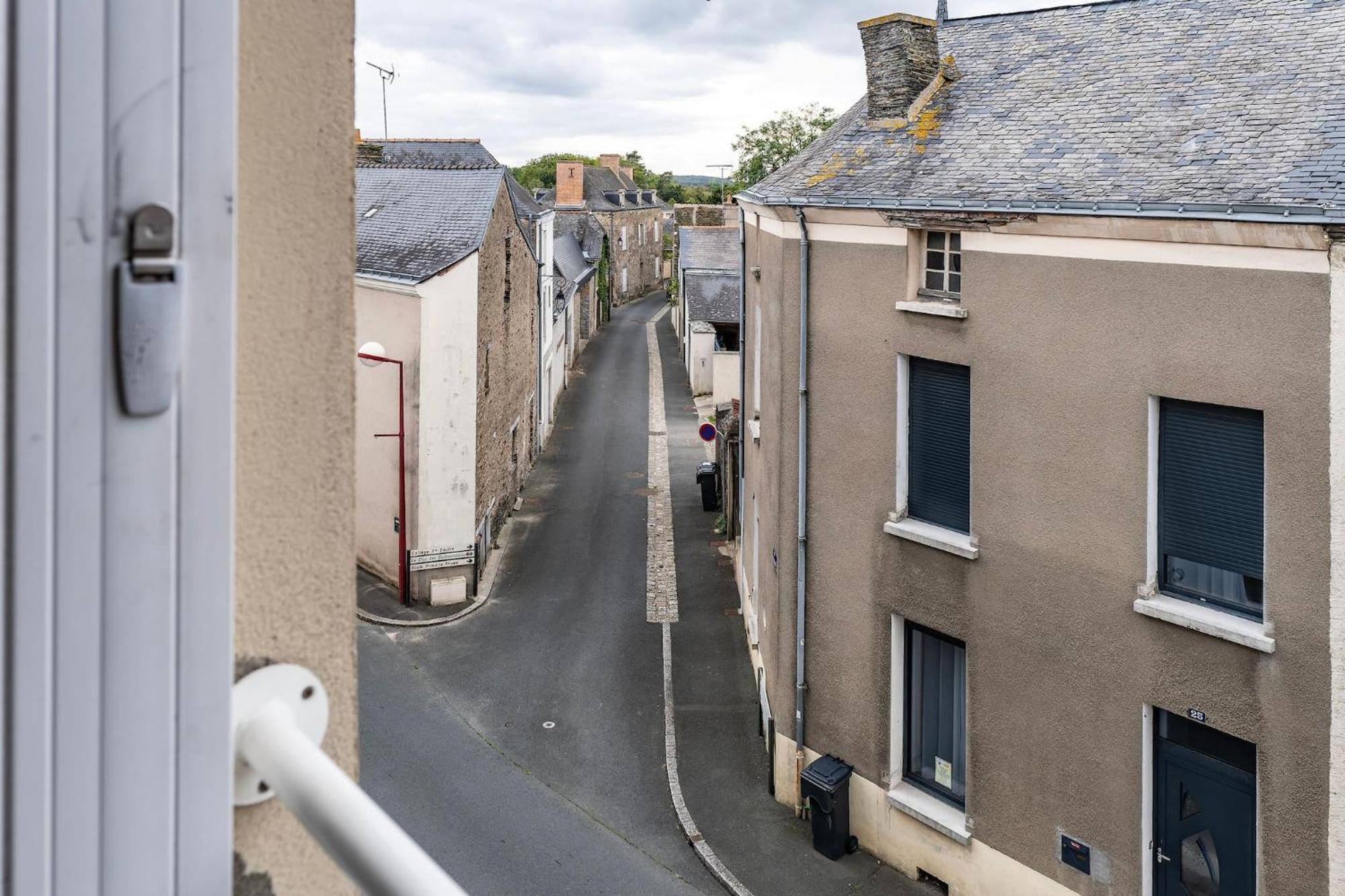 Grand Studio ✰ 35M² ✰ Centre ✰ 4Pers/2Lits ✰ Cuisine ✰ Wifi Candé Exterior foto